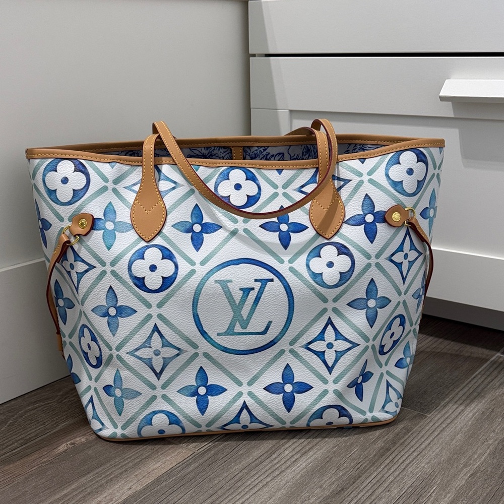 By the Pool Floral Blue and White Neverfull Tote